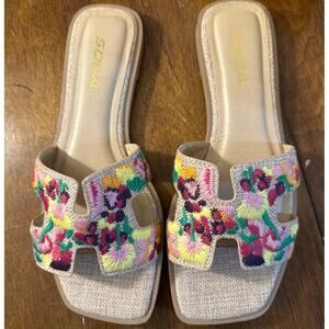 Soda embroidered floral slide sandals women’s
 size 8.5